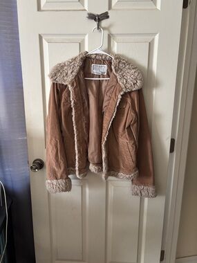 BB Dakota Tan Suede-Look Jacket with Cream Sherpa Trim